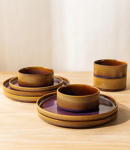 Vista 5 de TheTerra Juego de vajilla de cerámica para 4, juego de 12 platos y cuencos ligeros de porcelana, resistente a los arañazos, apto para horno