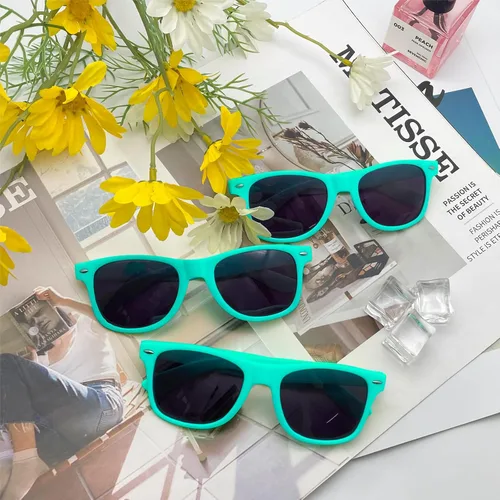 Vista 93 de Suministros para regalos de fiesta de colores neón Paquete de 8 gafas de sol unisex