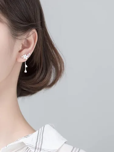 Vista 2 de Reffeer Aretes de plata de ley 925 con circonita cúbica, para mujeres, adolescentes, niñas, delicados aretes escaladores de flores, cadena colgante