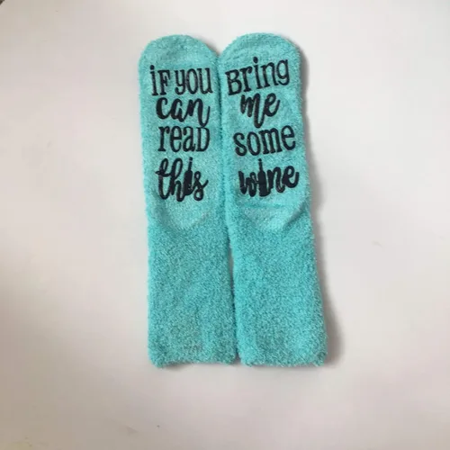 Vista 48 de CHANGGER Calcetines unisex con texto en inglés "If You Can Read This Bring Me Some Fuzzy Funny Saying Crew Socks Christmas Unisex Gift