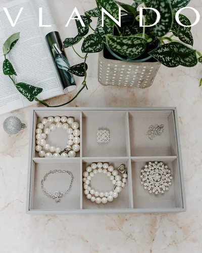 Vista 7 de Vlando Bandeja de joyería, caja organizadora de joyas apilable para cajón, aparador de armario, collar, aretes, anillos, pulseras para mujeres