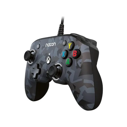 Vista 3 de RIG Nacon PRO Compact Controller with Dolby Atmos for Xbox Series XS, Xbox One, Windows 1011 PCs - Urban Camo