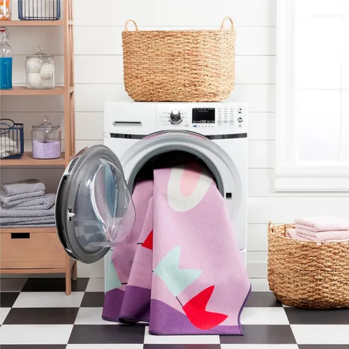 Vista 4 de Home Dynamix Everwash Imagine Llama Kids Alfombra lavable a máquina, morado/blanco, 3 x 5 pies
