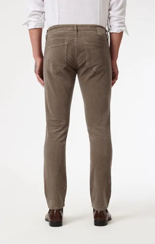 Vista 53 de Mavi Jake - Jeans para hombre, tiro regular, pierna ajustada
