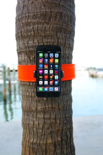 Vista 4 de Selfie Band - Trípode flexible para botella de agua para teléfono, cámara de ventosa flexible y soporte para teléfono para iPhone y Android
