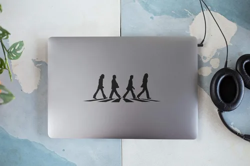 Vista 5 de Beatles Abbey Road Calcomanía Crosswalk Sticker Mercancía Memorabilia Álbum Disco Banda Icónica Pepper Vinilo Negro Calidad Premium 7 Pulgadas