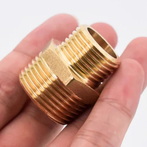 Vista 5 de Tetinas hexagonales de latón, adaptador de montaje de tubería de latón macizo pesado, NPT macho a macho adaptador reductor de latón conector