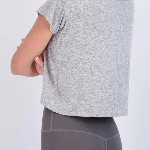 Vista 3 de Paquete de 5 camiseta corta de ajuste seco para mujer, camiseta atlética elástica de manga corta con cuello redondo (disponible en tallas grandes)