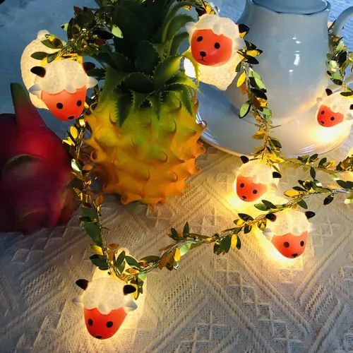 Vista 3 de Guirnalda de luces pintadas de ovejas pequeñas de 5.4 ft, 10 LED, adornos de cabra, luces novedosas, funciona con pilas, luces decorativas de hadas