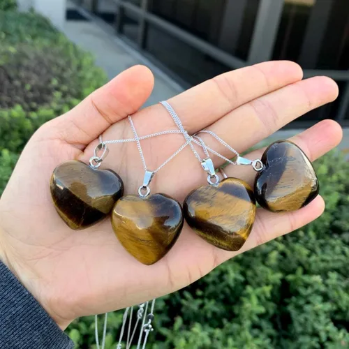 Vista 4 de Collar con colgante de corazón grande con piedra natural con texto en inglés "You are My Only Love", con cristales curativos, cuarzo, reiki