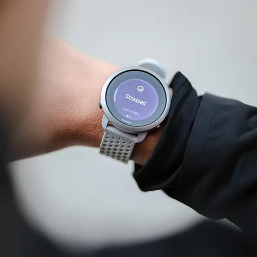 Vista 7 de Suunto 3 2020 Edition - Reloj deportivo con guía de entrenamiento adaptable color blanco