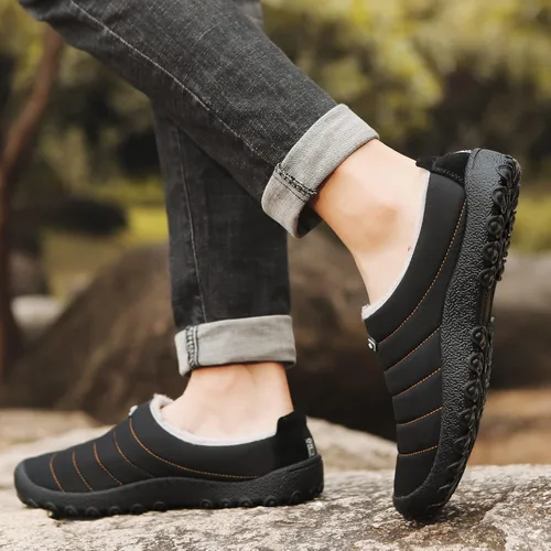 Vista 5 de UBFEN - Pantuflas cálidas de invierno para hombre y mujer con forro de felpa mullida, zapatos de casa con suela de caucho antideslizante