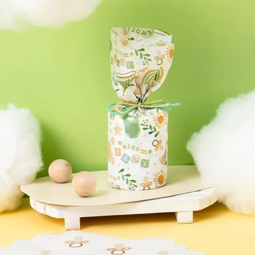Vista 6 de LeZakaa 60 hojas de papel de seda para baby shower con 30 calcomanías de regalo, papel de seda para bebé niño niña a granel, diseño de arcoíris