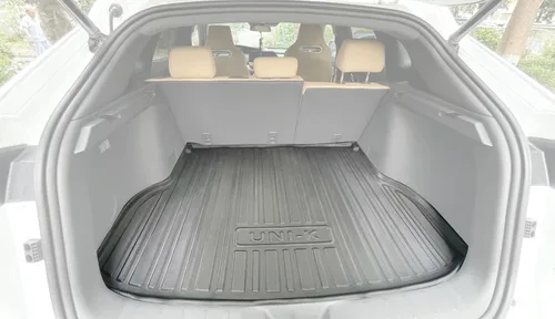 Vista 2 de Forro de carga para Changan UNI-K 2022 2023 2024 – Tapete de maletero de automóvil de ajuste personalizado, 100% protección TPE – Tapete de carga