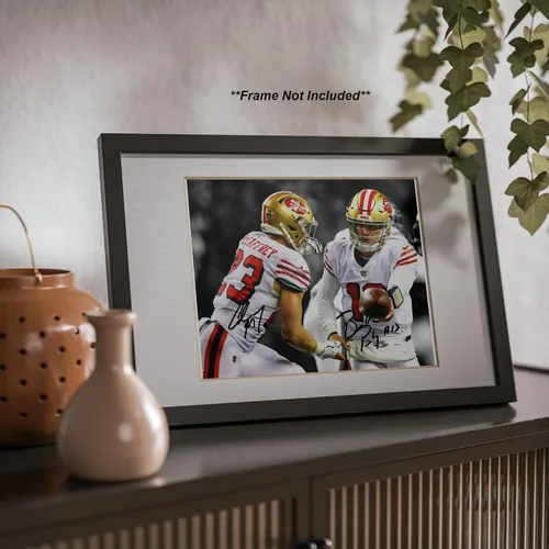 Vista 5 de Ikonic Fotohaus Brock Purdy Christian McCaffrey - Impresión de autógrafos con foto firmada, arte de pared para decoración del hogar