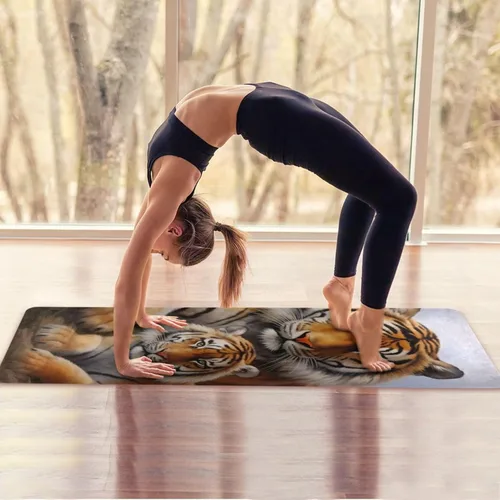 Vista 7 de Kigai Tiger on Grass - Tapete de yoga antideslizante – Esterilla plegable de viaje con bolsa de almacenamiento para todo tipo de yoga, pilates