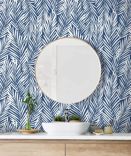 Vista 2 de NextWall Stacy Garcia Home Mod Palm Peel and Stick Papel pintado (azul costero)