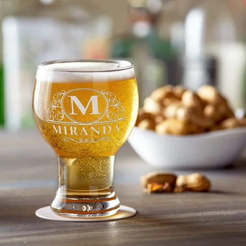 Vista 6 de Vaso de cerveza personalizado con nombre de círculo elaborado de 16 onzas, parte inferior negra, grabado maestro selecto, con texto personalizado
