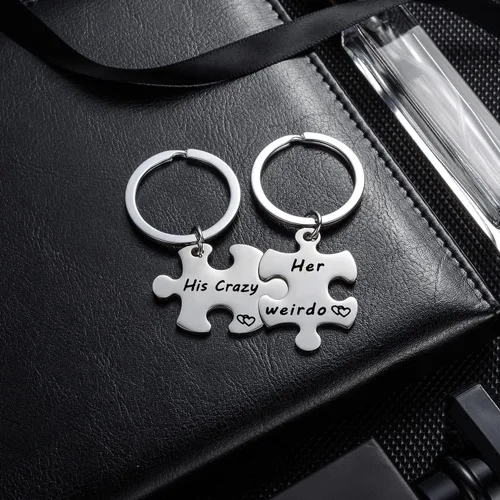 Vista 3 de YEEQIN Juego de 2 llaveros para parejas, regalos para parejas, novios, joyería personalizada para parejas, regalo para novios, novias, amantes