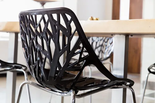 Vista 7 de Sillas de comedor de plástico acrílico de abedul (juego de 4 unidades), Plástico, metal, Negro