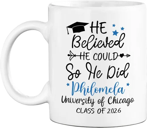 Vista 11 de Taza de café blanca personalizada para graduación, con texto en inglés "Behind You All Your Memories Before You All Your Dreams", taza de café de 11