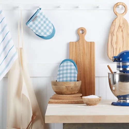 Vista 2 de Juego de 2 manoplas mini para horno Kitchenaid Gingham, Terciopelo Azul, 5.5"x8