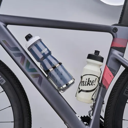 Vista 6 de Corki Cycles - Soporte para botella de agua de aleación de aluminio con carga lateral, soporte para botellas de agua de entrada derecha e izquierda
