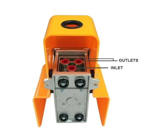 Vista 2 de Interstate Pneumatics VFP440CL Válvula de control de aire con pedal de 2 posiciones y 3 puertos con cerradura y protector