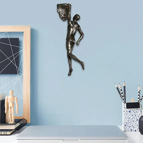 Vista 2 de Arte de pared de hombre escalador, esculturas modernas de pared de resina en 3D, esculturas creativas de pared de hombre escalador, estatua