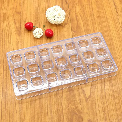 Vista 6 de HAPYLY - Molde de policarbonato para hacer chocolate con 24 cuadrículas, forma de cubo, transparente