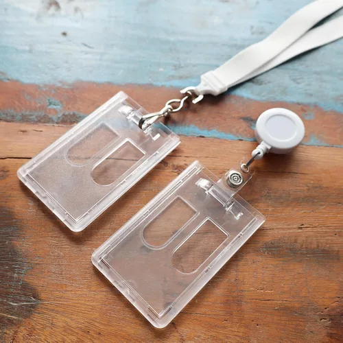 Vista 5 de Specialist ID - Soporte para tarjetas de doble cara resistente, capacidad para 2 tarjetas, vertical de policarbonato, insignias de plástico duro