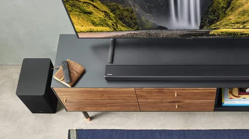 Vista 2 de Samsung Barra de sonido HW-R60C de 3.1 canales con subwoofer inalámbrico