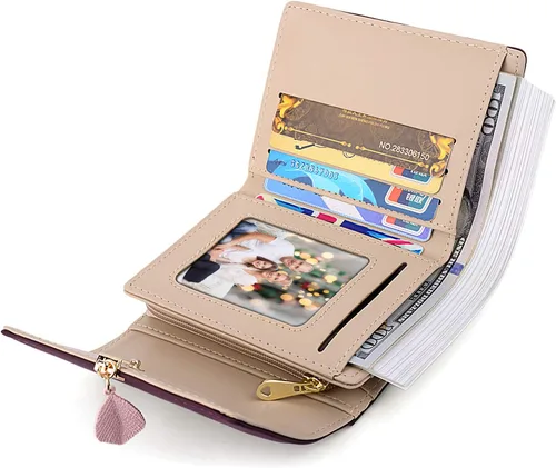 Vista 3 de UTO - Cartera pequeña RFID de piel sintética con dije de hoja, cierre de cremallera y tarjetero.
