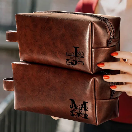 Vista 2 de Bolsa de Aseo Personalizada con Nombre Regalos para Hombres, Aniversario Navidad San Valentín Día del Padre Cumpleaños Regalos para Esposo Papá