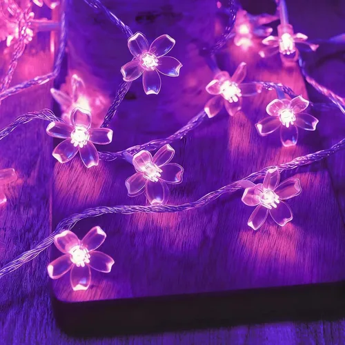 Vista 12 de ITICdecor Guirnalda de luces de flores de 15 pies, 30 luces LED de hadas de Navidad con pilas, para interiores y exteriores, iluminación