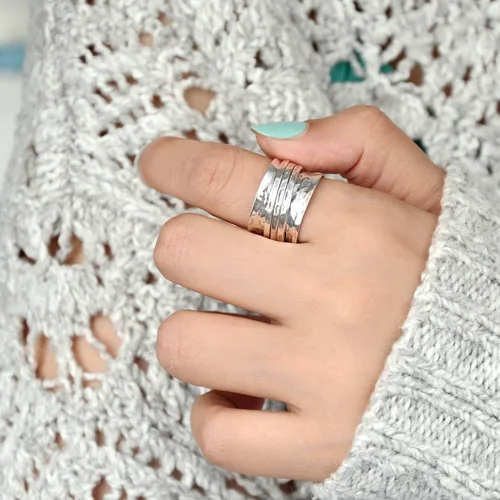Vista 2 de Boho-Magic Anillo giratorio de plata de ley 925 para mujer, 3 anillos antiansiedad, banda ancha martillada