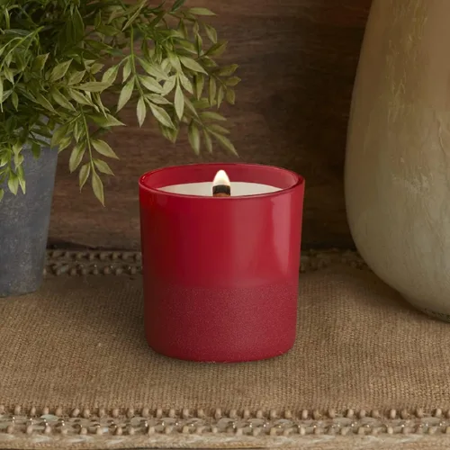 Vista 4 de Root Candles Velas perfumadas navideñas de edición limitada, vela de mecha de madera hecha a mano, 8 onzas, arándano clásico