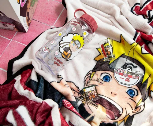 Vista 6 de Naruto: Shippuden Ichiraku Ramen LookSee - Caja ciega misteriosa Incluye 5 coleccionables de anime