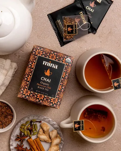 Vista 7 de Mina Chai marroquí, bolsas de té negro orgánico, té Chai orgánico con canela, anís estrella de jengibre, clavo y cardamomo, Chai Latte caliente