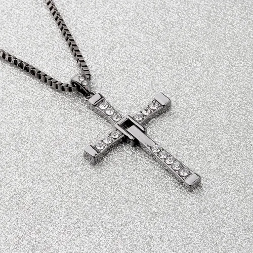 Vista 5 de KEYCHIN Collar de cruz inspirado para entusiastas de los deportes rápidos, regalo de cruz con colgante de acero de titanio, joyería periférica