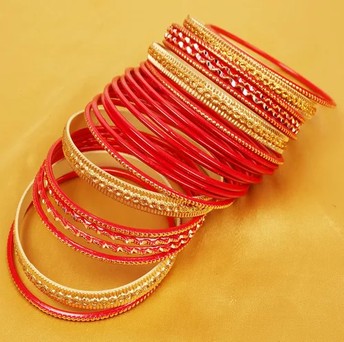 Vista 7 de Touchstone - Pulseras de metal indio para mujer, de aleación de oro, colección de 2 docenas de pulseras Bollywood, para mujer, apilable, anchas