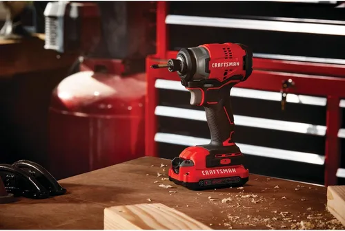 Vista 10 de CRAFTSMAN V20 Kit de destornillador de impacto inalámbrico, 1/4 de pulgada, batería y cargador incluidos (CMCF810C1), negro y rojo