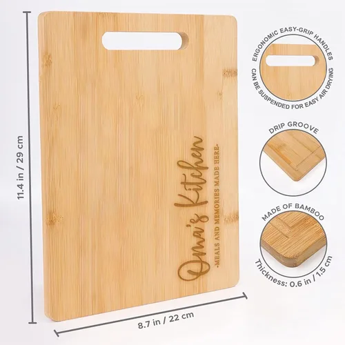 Vista 3 de Oma's Kitchen Tabla de cortar - Comidas y recuerdos hechos aquí - Tabla de cortar para Navidad - Cumpleaños - Día de la Madre de nietos