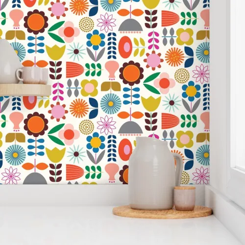 Vista 8 de Spoonflower Despegar y pegar papel tapiz Muestras - Mod Jardín escandinavo Scandi Arte Flores Margarita Azul Marino Naranja Rosa Vivero Floral