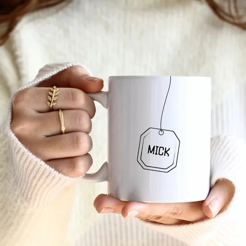 Vista 10 de Tazas de café personalizadas con iniciales y letra de nombre, tazas de nombre personalizadas, regalo divertido para novio y novia, tazas de doble