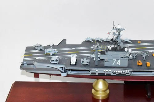 Vista 6 de USS John C Stennis CVN-74 Nimitz Class Carrier Modelo, azul marino, caoba, 24 pulgadas, Clase Nimitz
