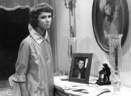 Vista 2 de Eyes Without a Face (The Criterion Collection) Blu-ray