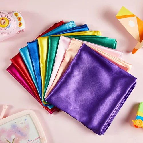 Vista 4 de Geyoga 9 pañuelos de tela para jugar con arco iris, bufandas creativas, vestido de malabarismo, 35 x 35 pulgadas