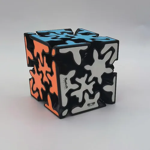 Vista 3 de Willking Crazy Gear Cube de 3 x 3 con estructura de engranaje tridimensional, diseño de azulejos incrustados, cubo mágico de 3 x 3 x 3 pulgadas