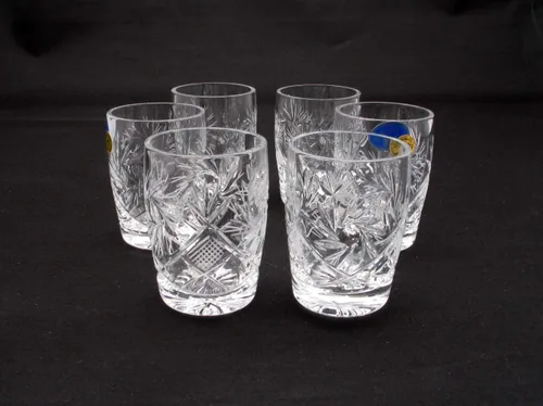 Vista 2 de Juego de 6 vasos de chupito de cristal de corte ruso de 1.7 fl oz hechos a mano